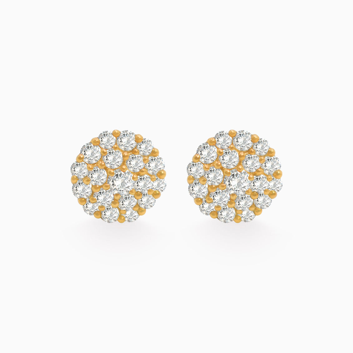 Aretes en oro amarillo de 18K con circular con brillantes